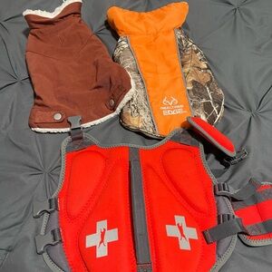 Realtree Orange and Camouflage vest life vest bundle